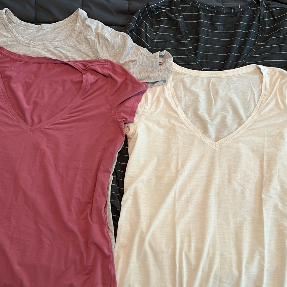 4 LULULEMON short sleeve tees
